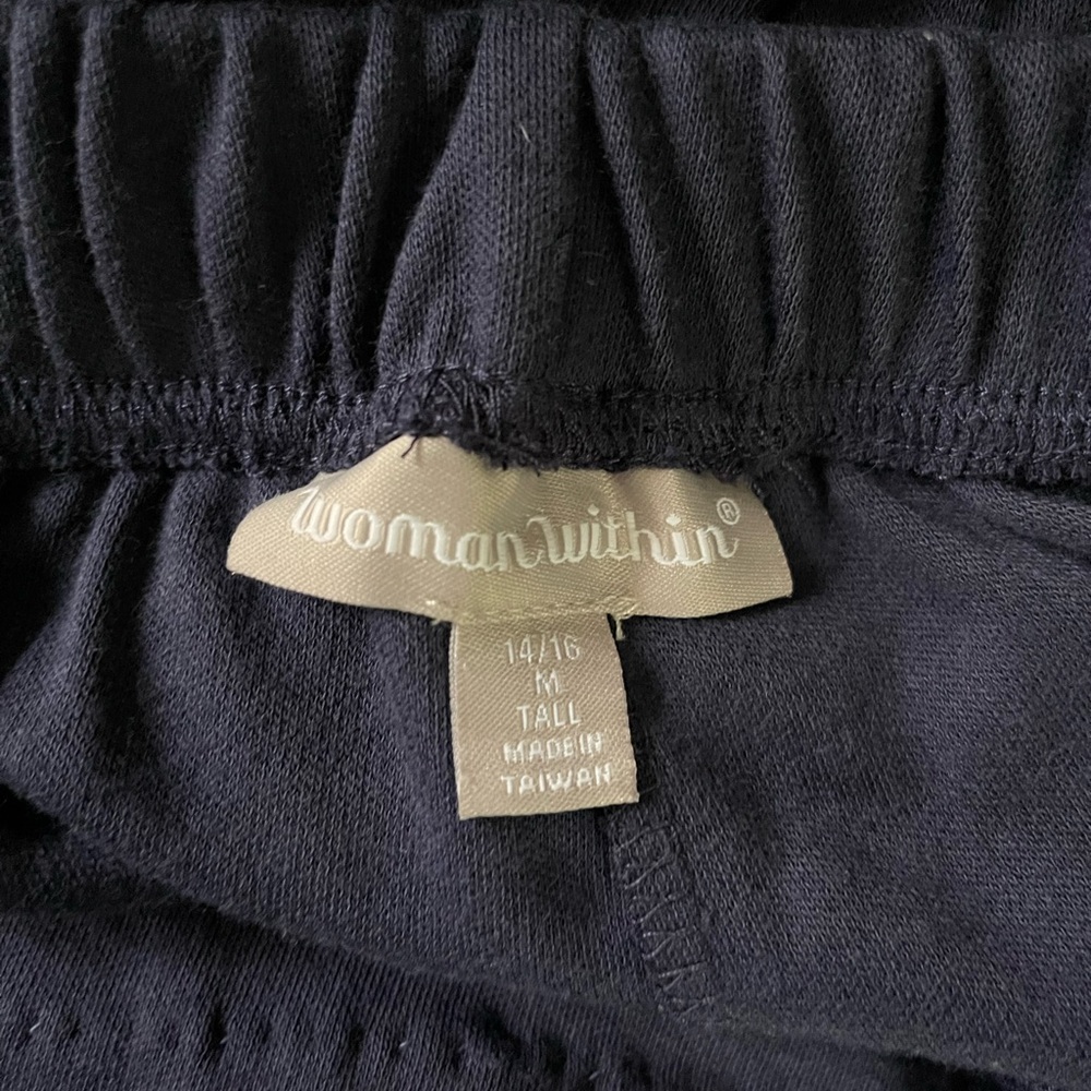 Navy pull on pants with pockets ! Size 14/16 - Picture 5 of 5